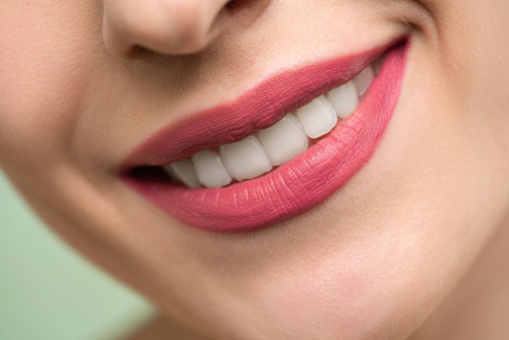 13 home solutions for  whiter and strong teeth